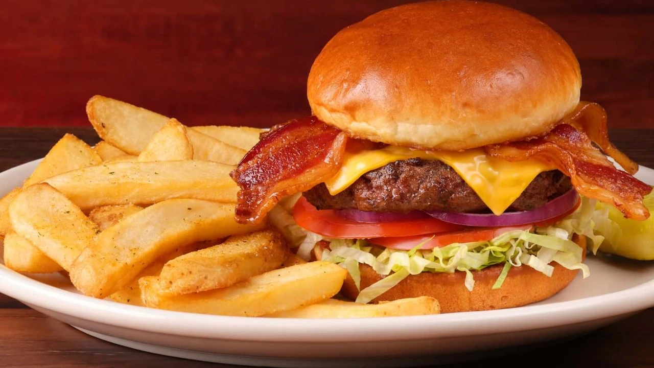 Bacon Cheeseburger